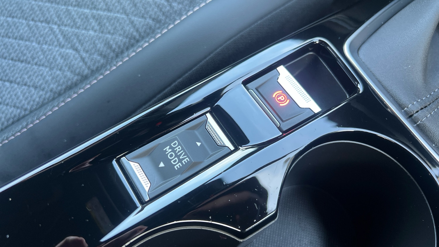 Used Peugeot 2008 2023 for sale - 77125624: Photo 39