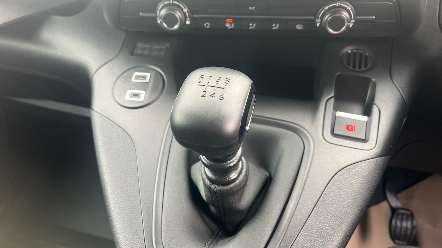 Used Peugeot Partner 2025 for sale - 76206529: Photo 13