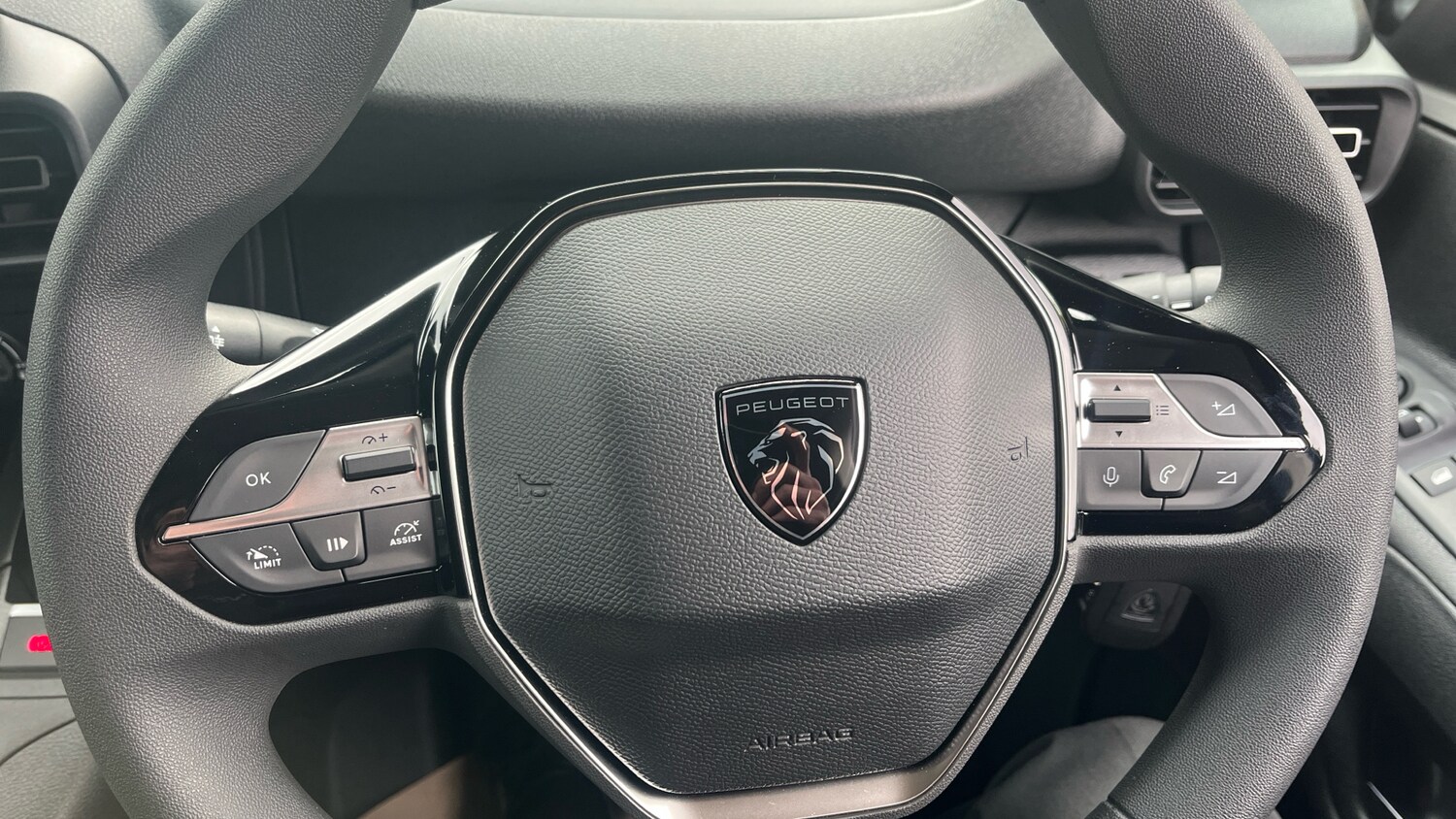 Used Peugeot Partner 2025 for sale - 76206529: Photo 24