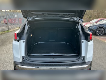 Used Peugeot 3008 2019 for sale - 77261336: Photo