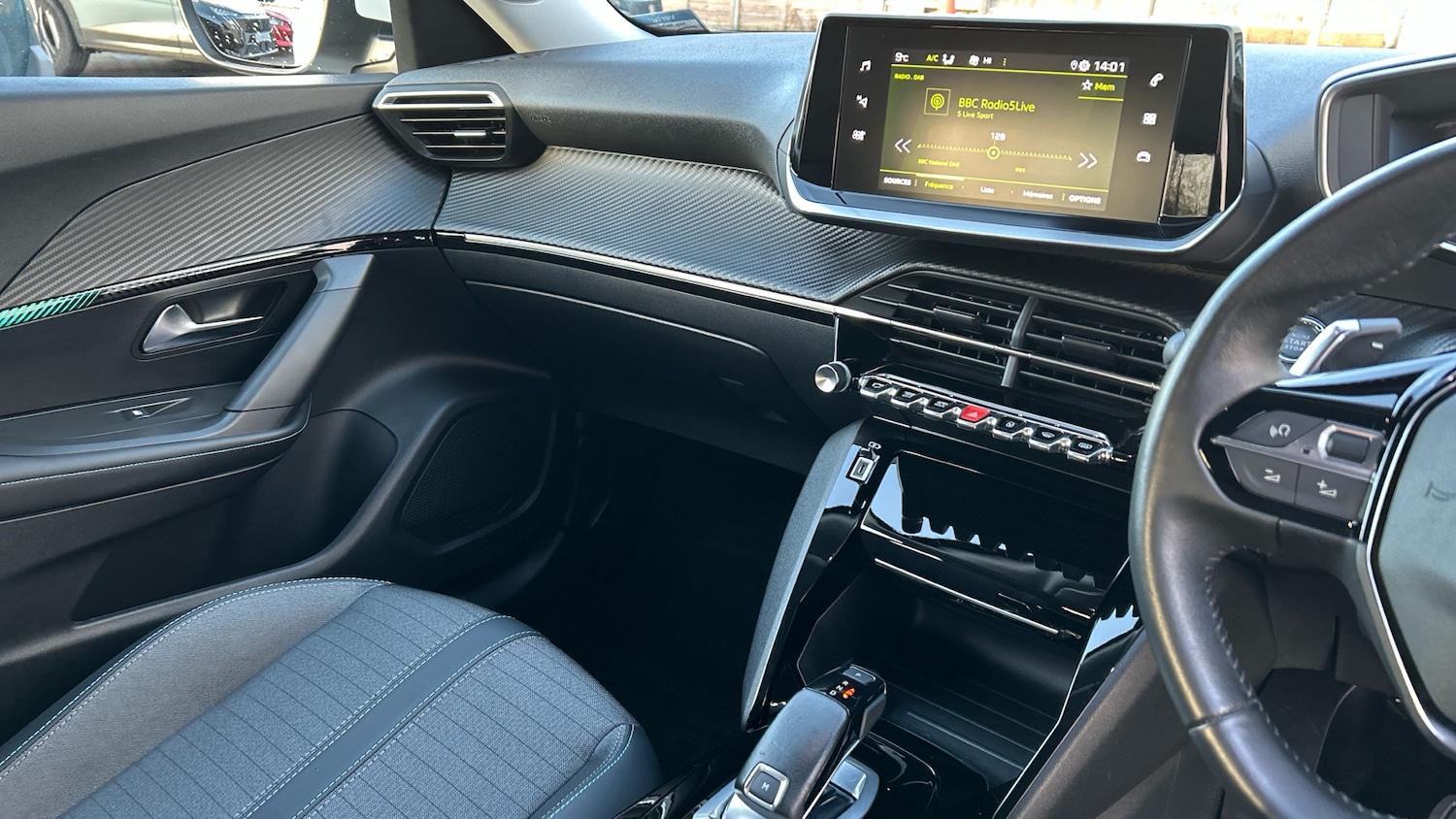 Used Peugeot 2008 2022 for sale - 76983849: Photo 14