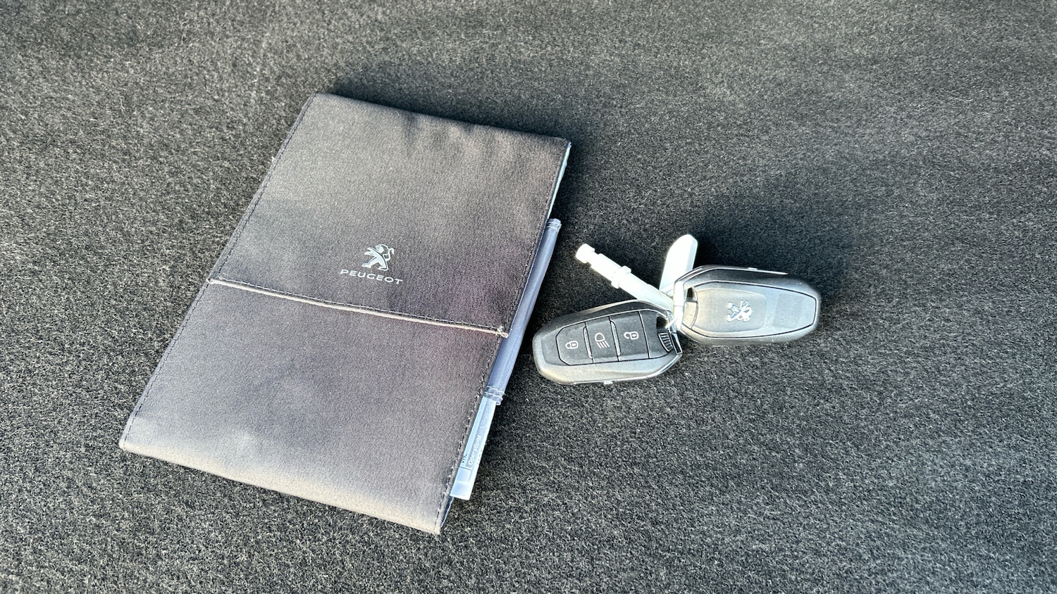 Used Peugeot 2008 2022 for sale - 76983849: Photo 19