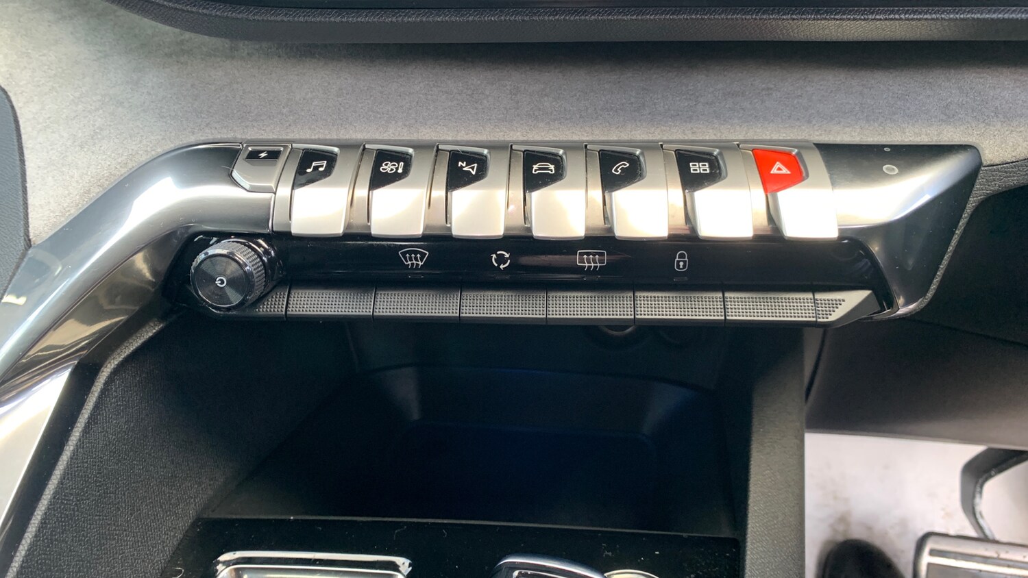 Used Peugeot 3008 2022 for sale - 77492455: Photo 26