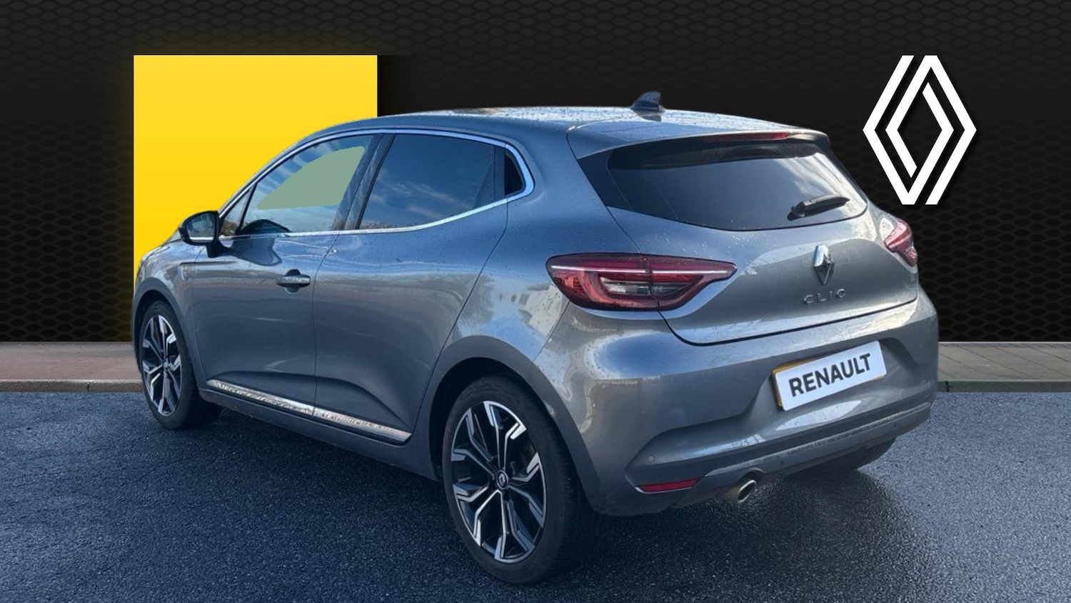 Used Renault Clio 2022 for sale - 77324362: Photo 2