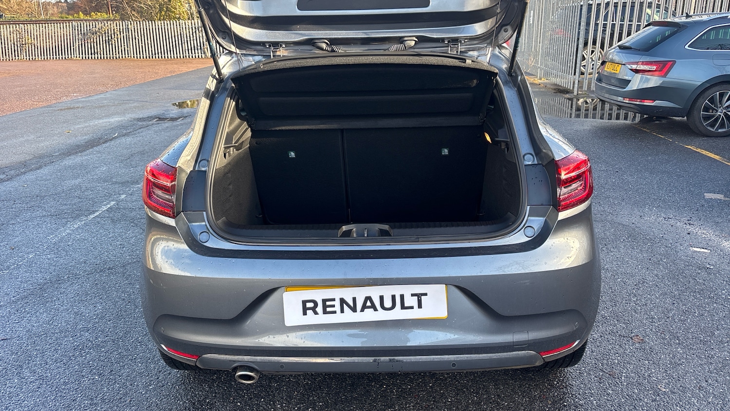 Used Renault Clio 2022 for sale - 77324362: Photo 4