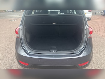 Used Hyundai Ix20 2017 for sale - 79405135: Photo