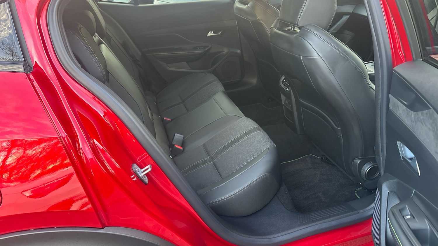 Used Peugeot 408 2025 for sale - 77224699: Photo 16