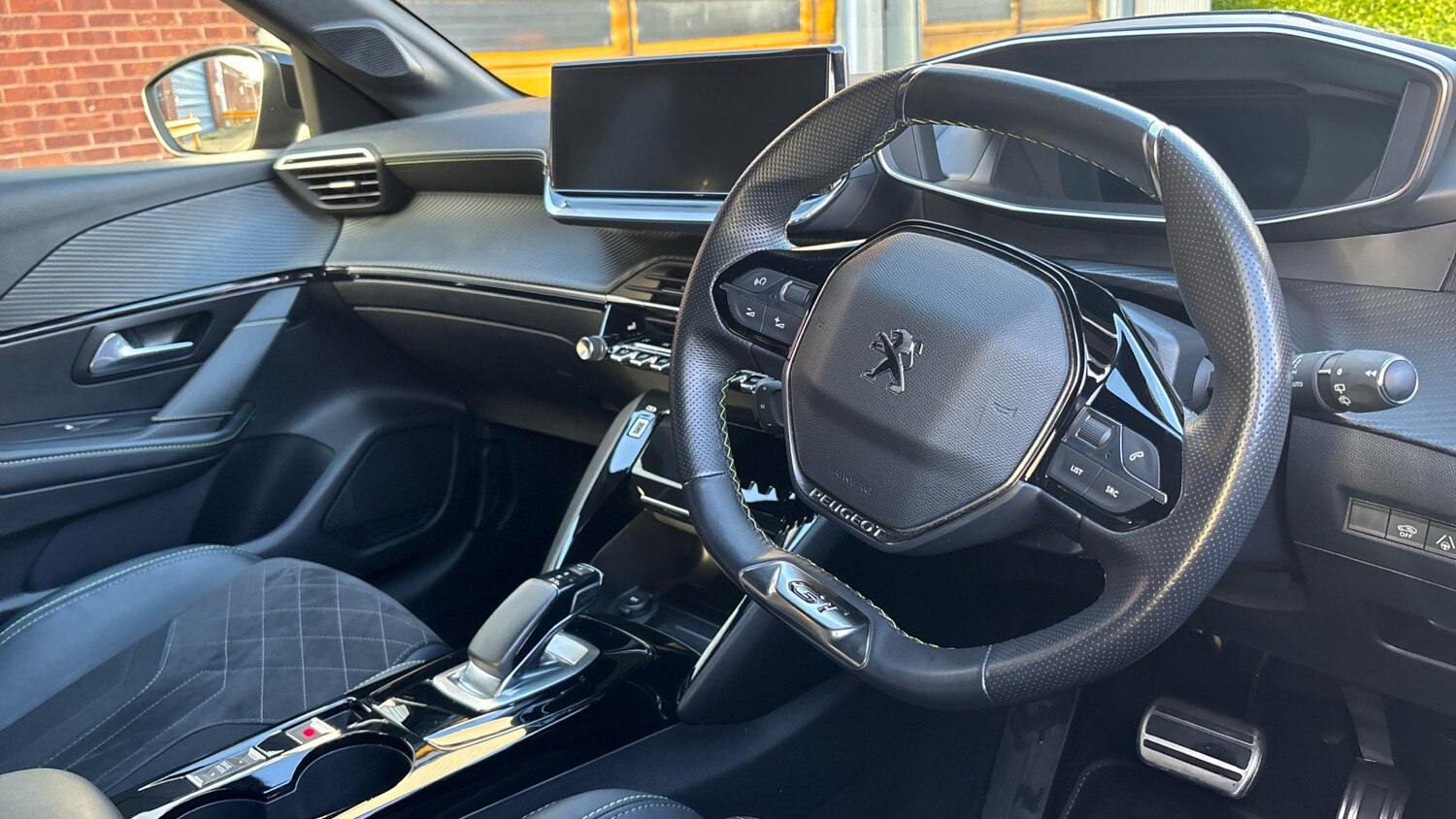 Used Peugeot 208 2022 for sale - 77492457: Photo 11