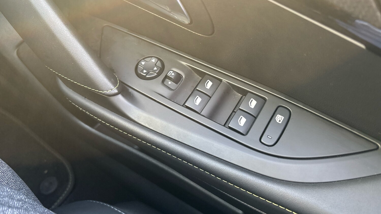 Used Peugeot 208 2022 for sale - 77492457: Photo 33