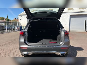 Used Mercedes-Benz GLA 2021 for sale - 79721345: Photo
