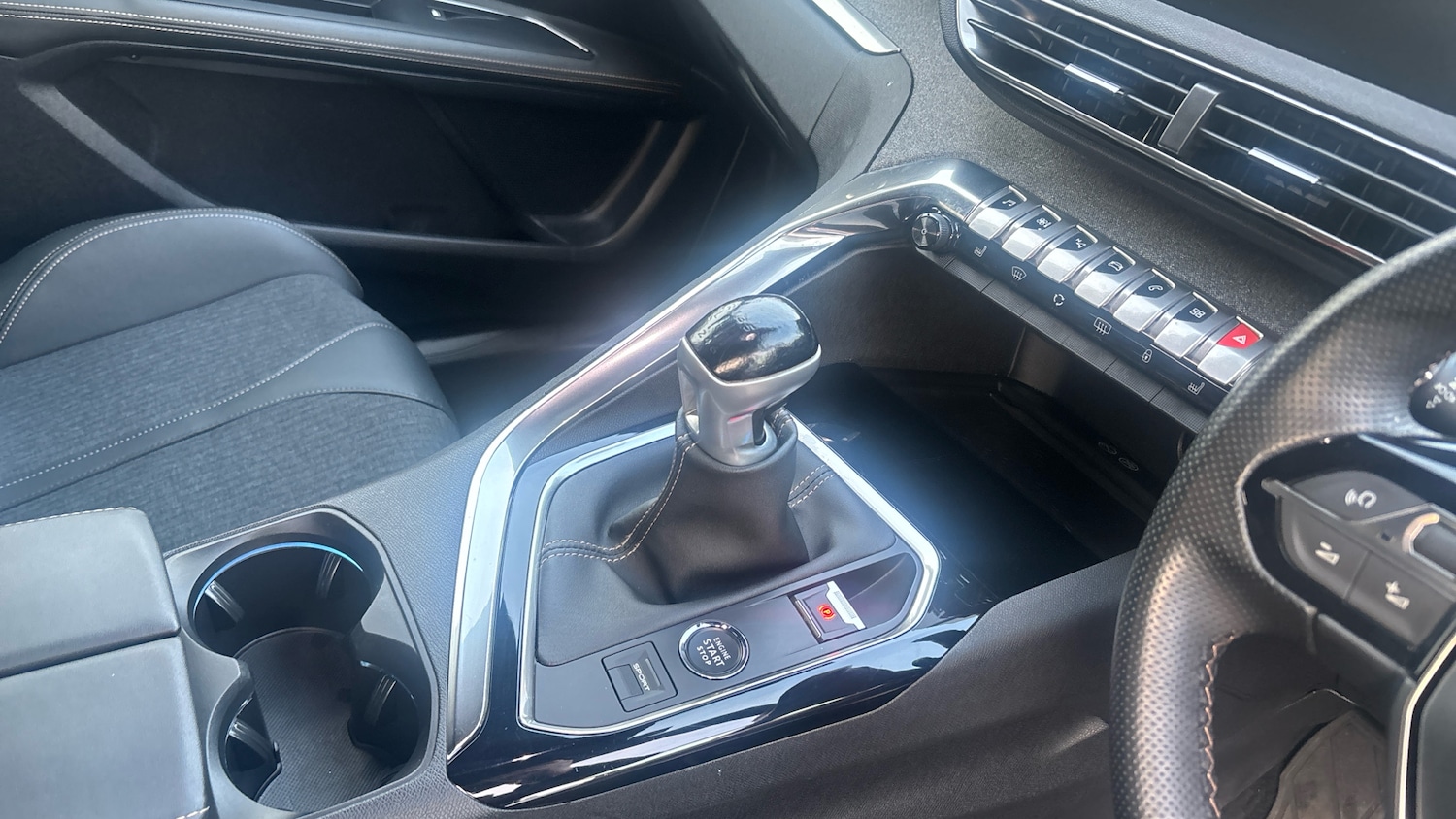 Used Peugeot 3008 2020 for sale - 76693258: Photo 13