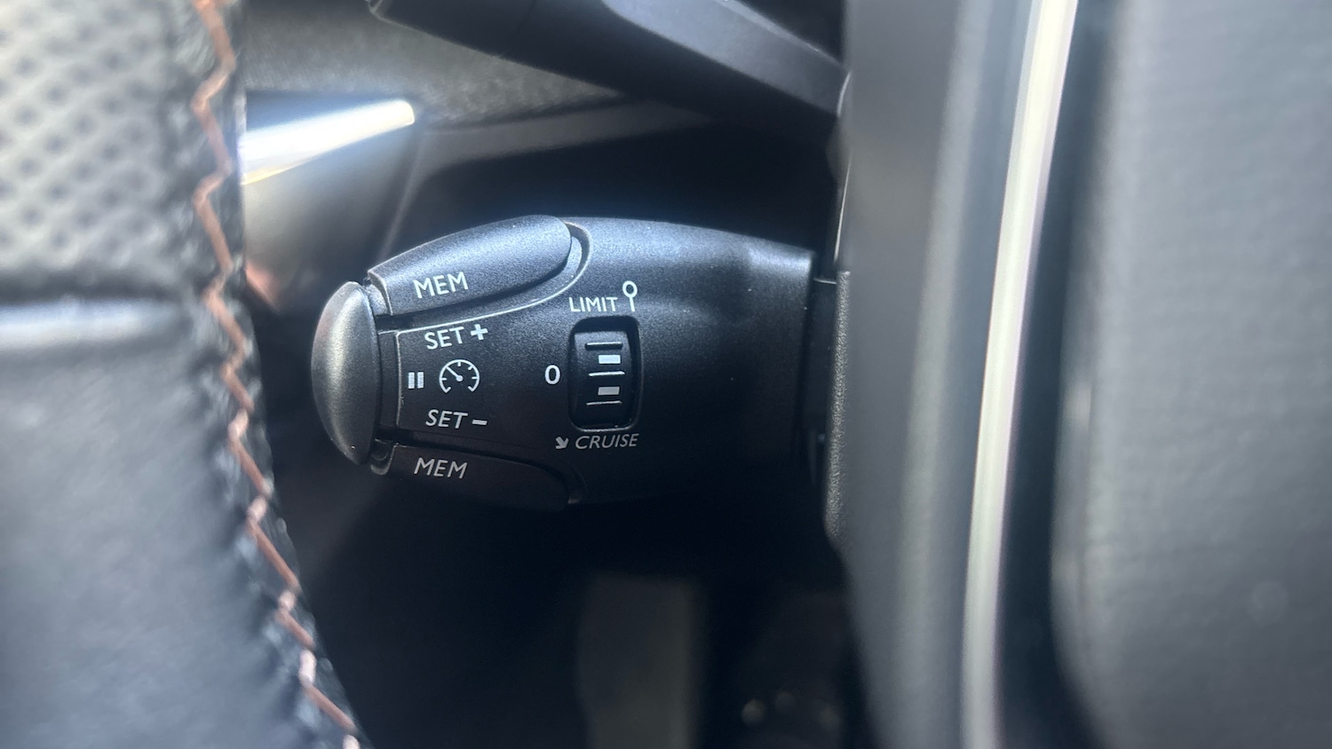 Used Peugeot 3008 2020 for sale - 76693258: Photo 29