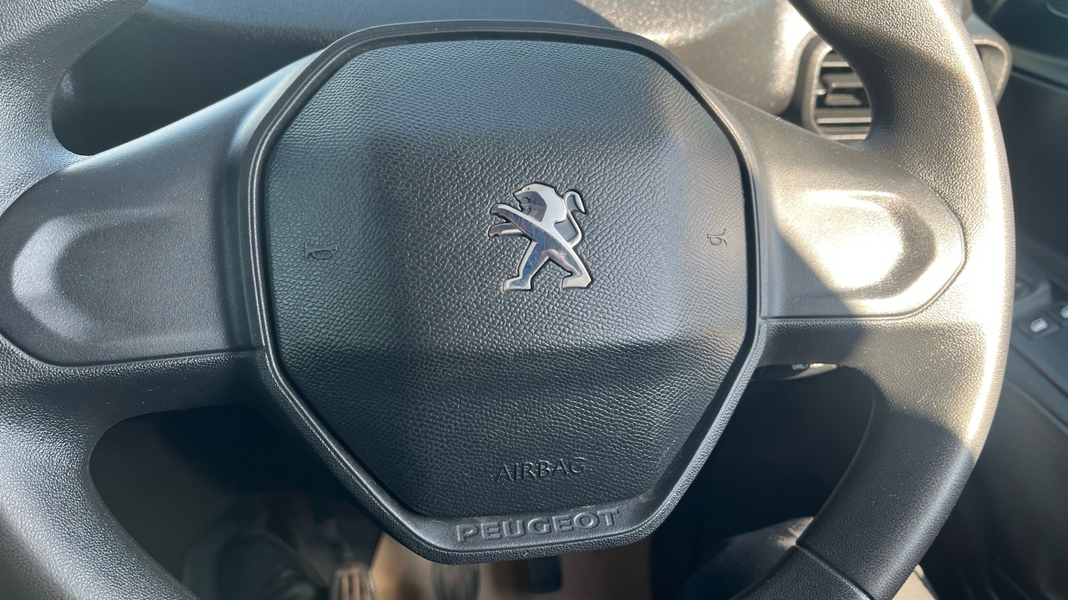 Used Peugeot Partner 2020 for sale - 76046881: Photo 21