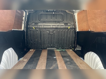 Used Peugeot Partner 2020 for sale - 76046881: Photo 4