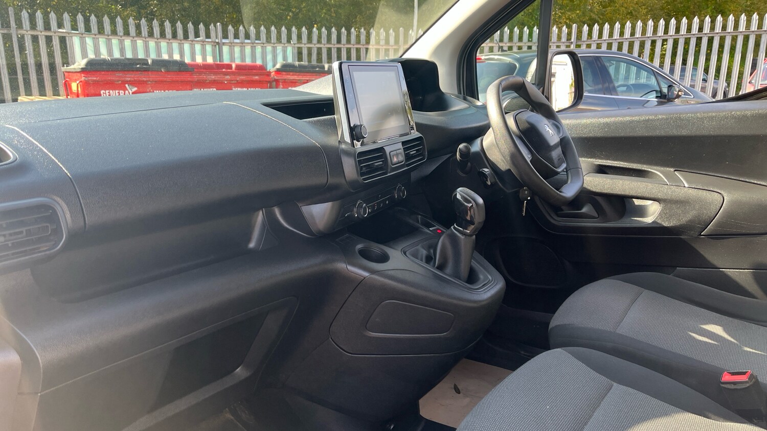 Used Peugeot Partner 2020 for sale - 76046881: Photo 9