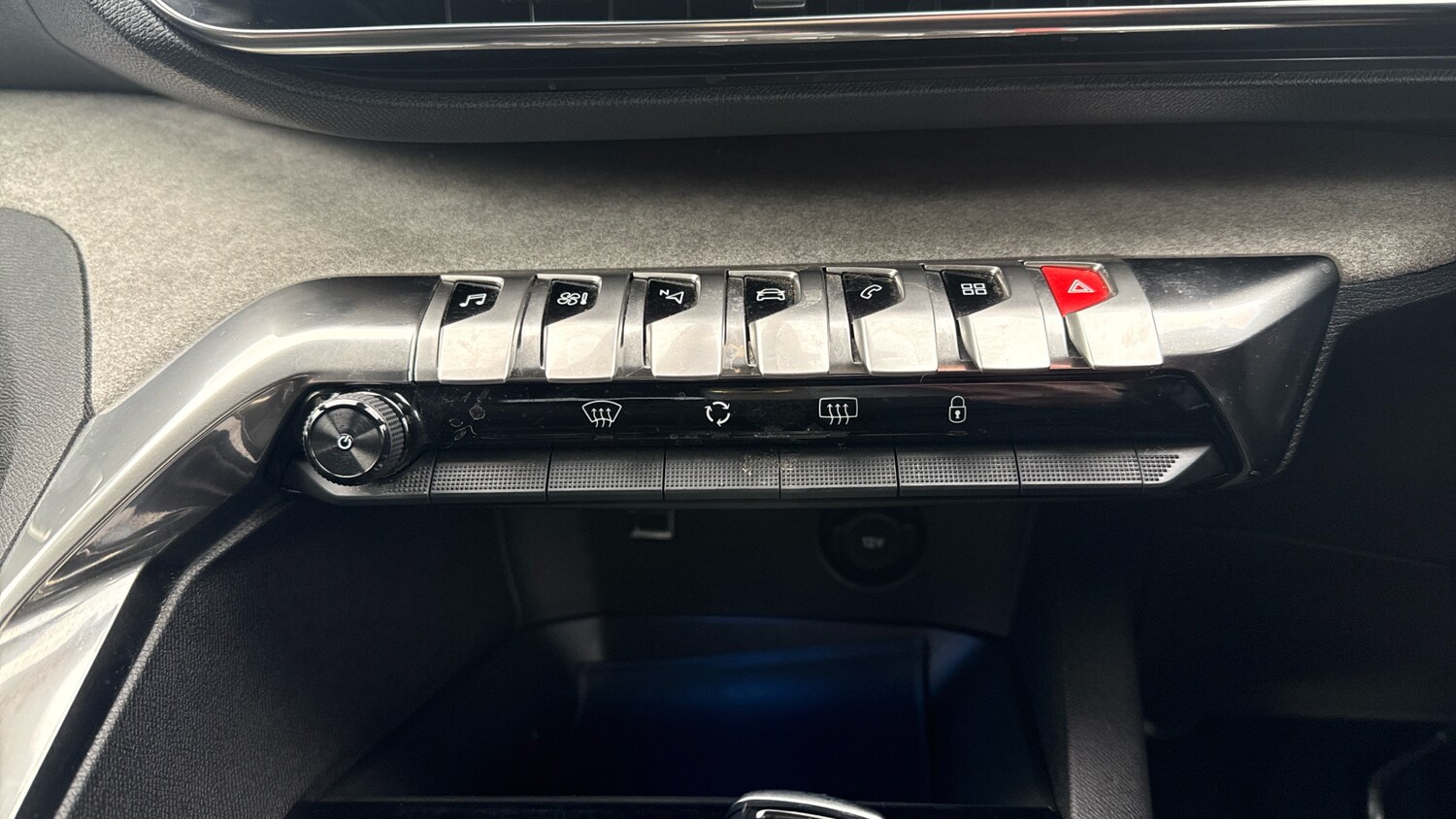 Used Peugeot 3008 2022 for sale - 76720411: Photo 36