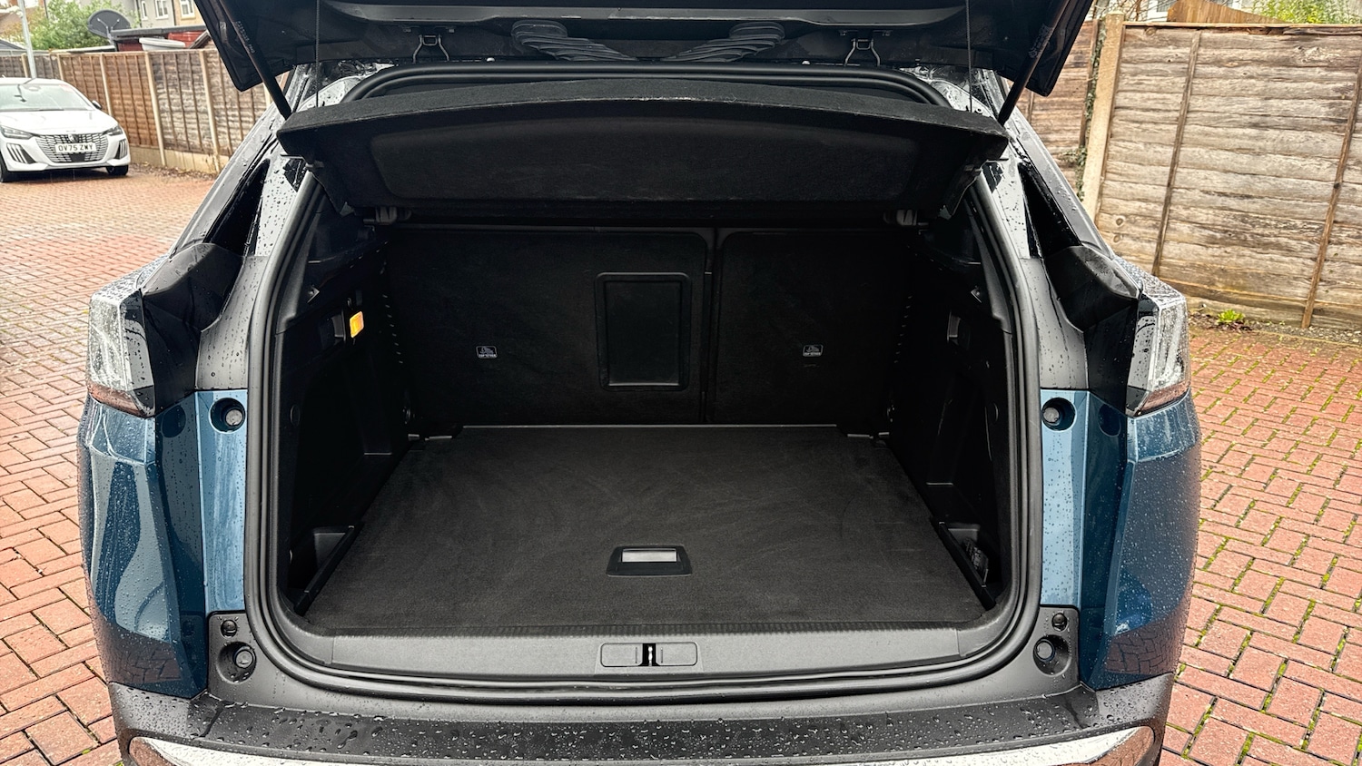 Used Peugeot 3008 2022 for sale - 76720411: Photo 4