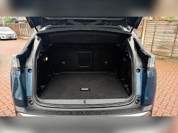 Used Peugeot 3008 2022 for sale - 76720411: Photo