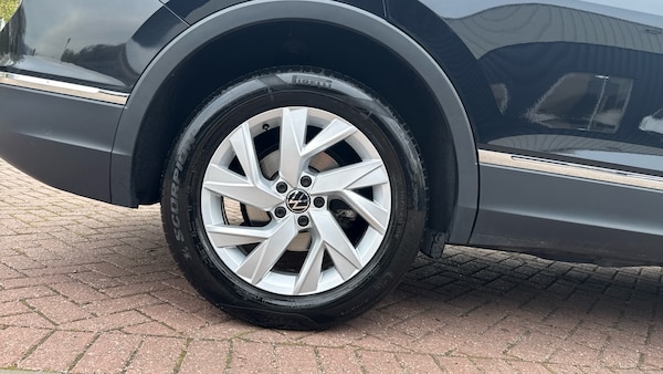 Used Volkswagen Tiguan Allspace 2023 for sale - 76231593: Photo 7