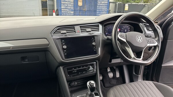 Used Volkswagen Tiguan Allspace 2023 for sale - 76231593: Photo 9