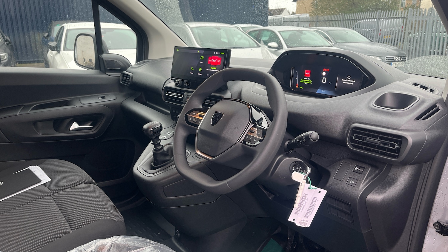 Used Peugeot Partner 2025 for sale - 76206545: Photo 29