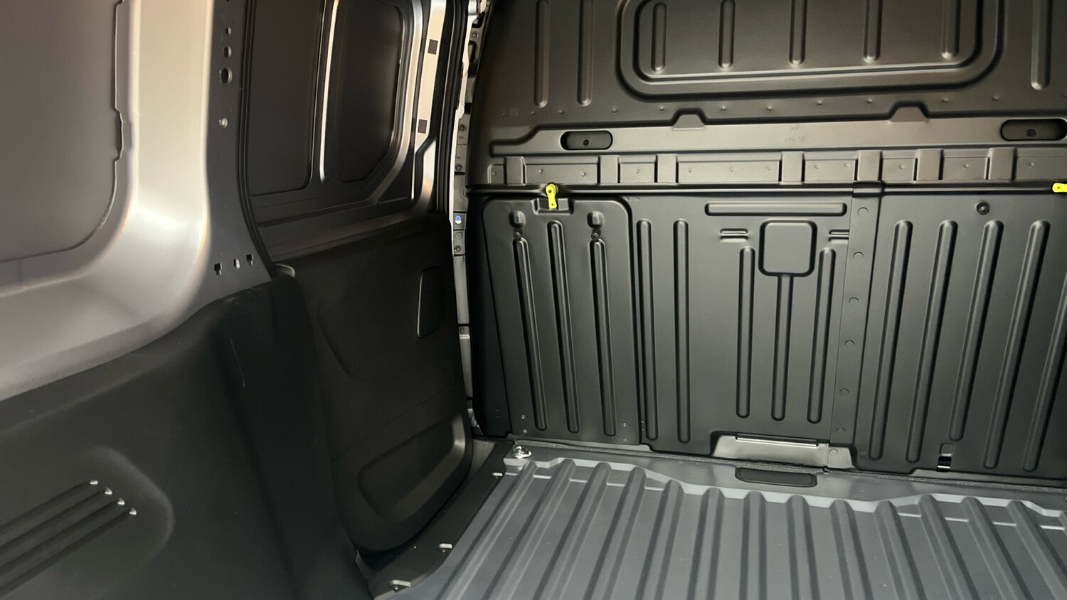 Used Peugeot Partner 2025 for sale - 76206545: Photo 31