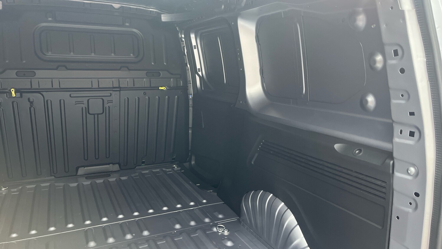 Used Peugeot Partner 2025 for sale - 76206545: Photo 32