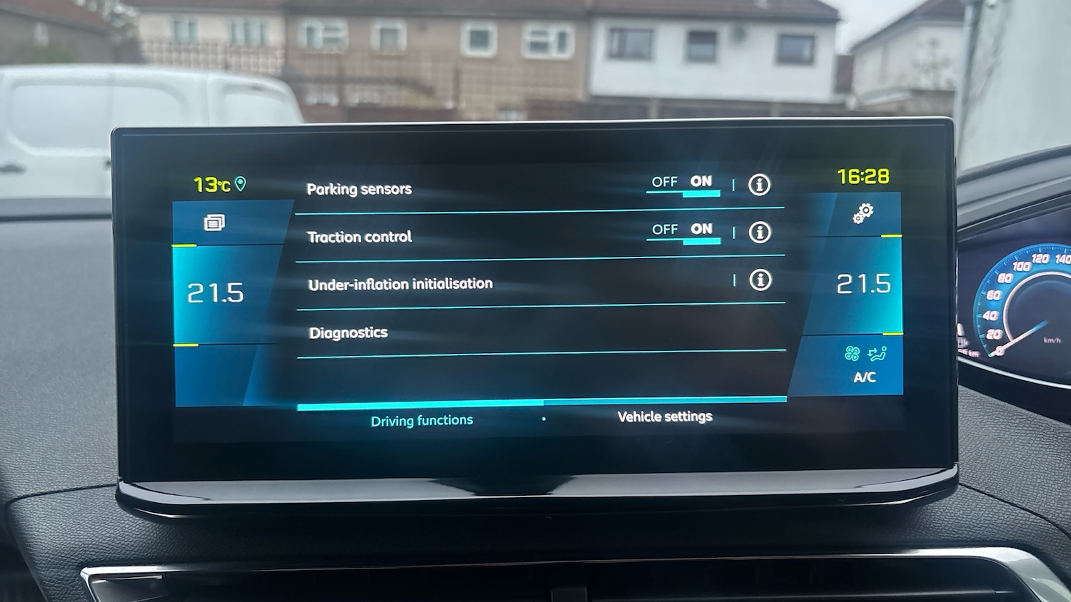 Used Peugeot 3008 2024 for sale - 76614686: Photo 12