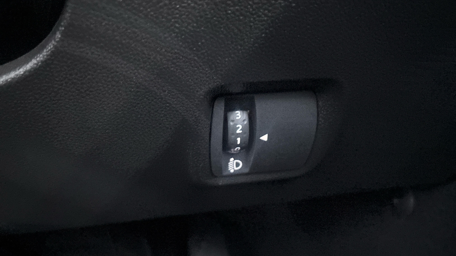 Used Dacia Sandero 2023 for sale - 77258697: Photo 25