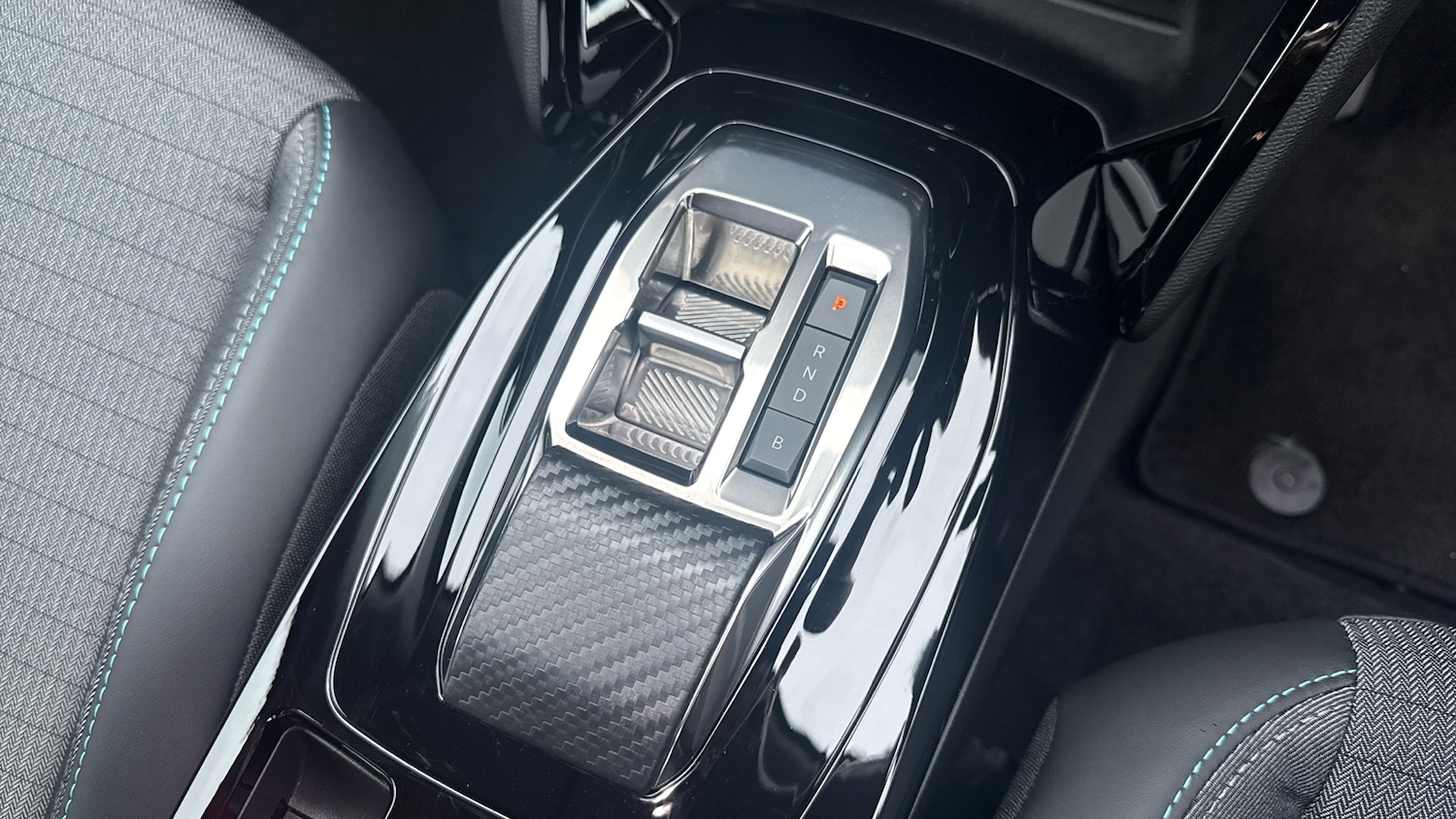 Used Peugeot 2008 2022 for sale - 76831494: Photo 13