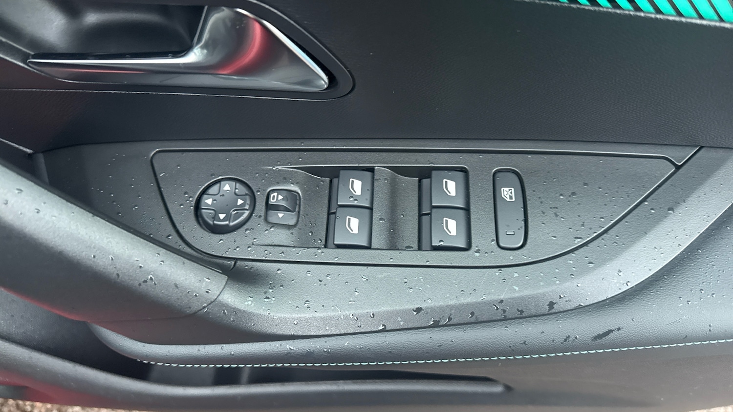 Used Peugeot 2008 2022 for sale - 76831494: Photo 27