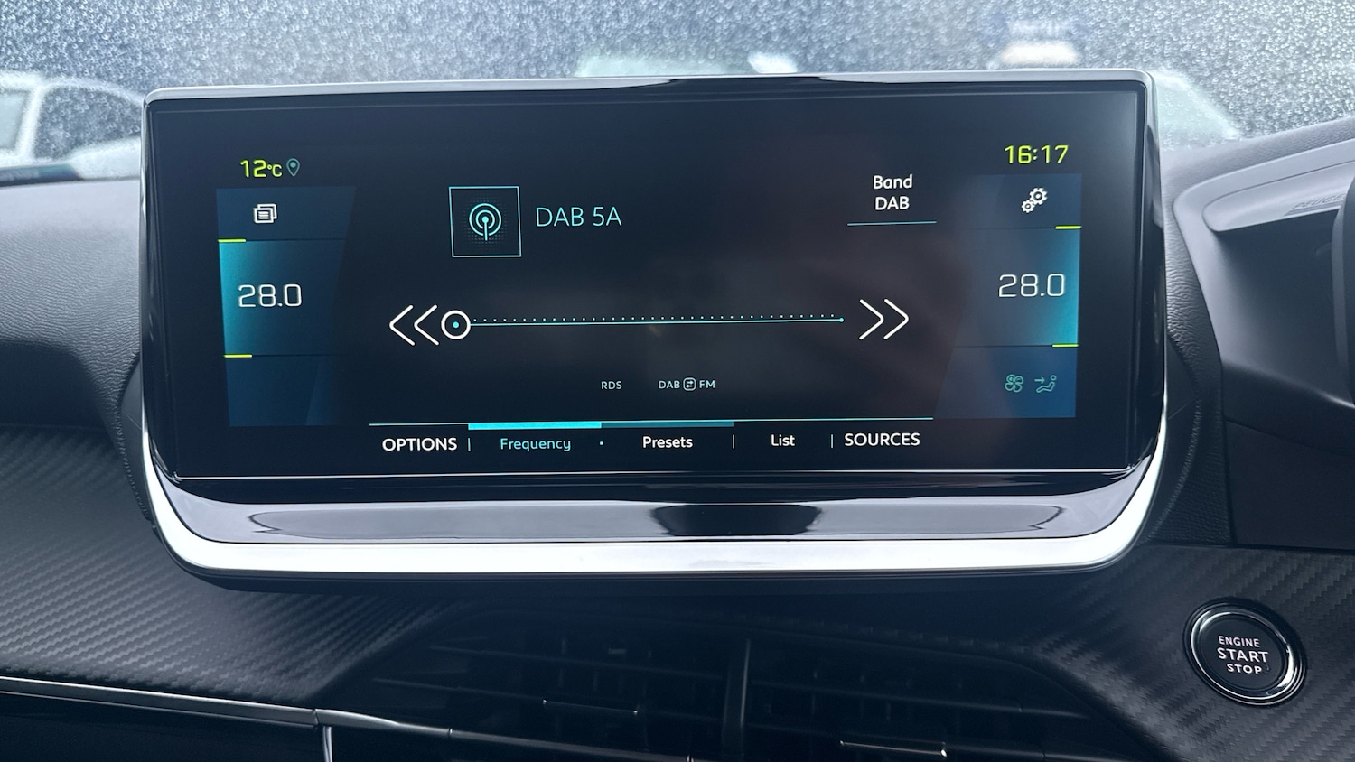 Used Peugeot 2008 2022 for sale - 76831494: Photo 37