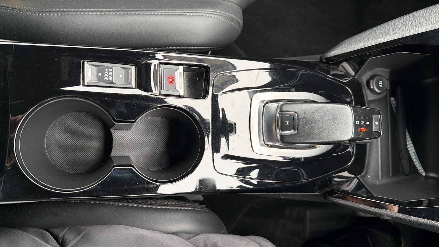 Used Peugeot 2008 2020 for sale - 78027629: Photo 30