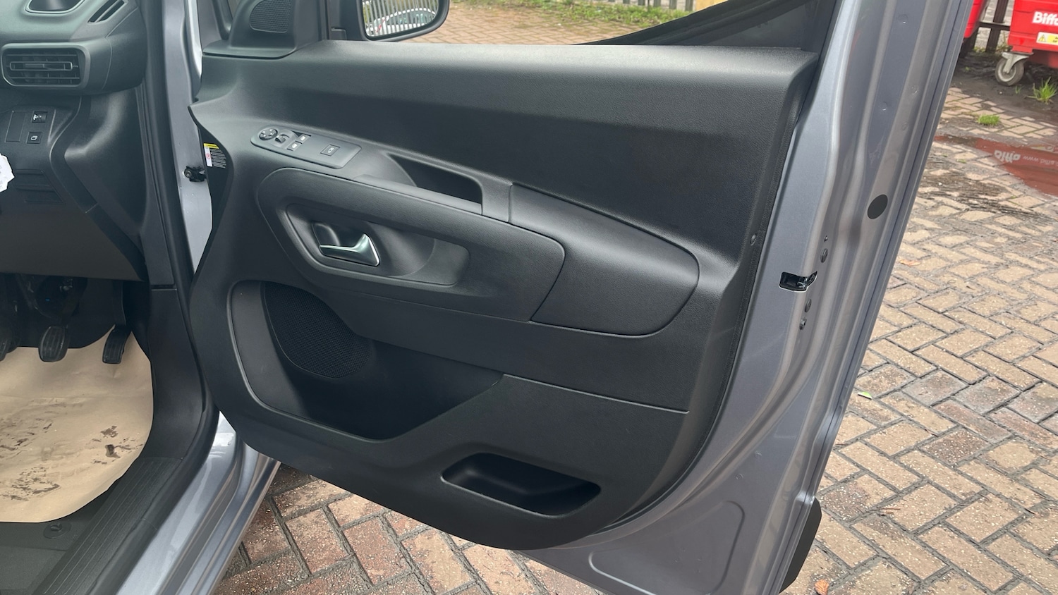 Used Peugeot Partner 2025 for sale - 77114058: Photo 28