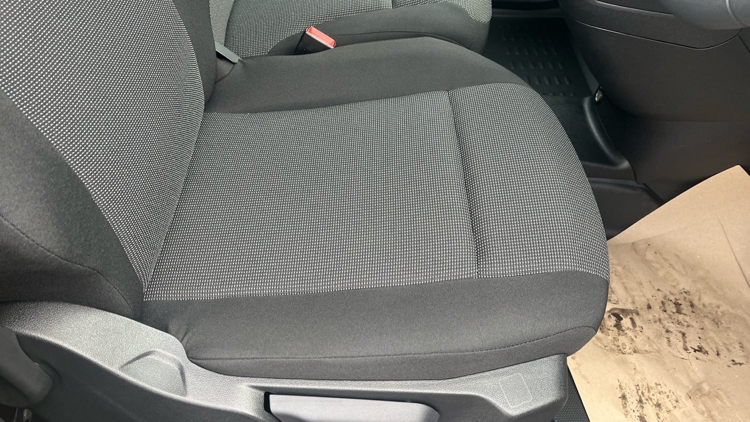 Used Peugeot Partner 2025 for sale - 77114058: Photo 29