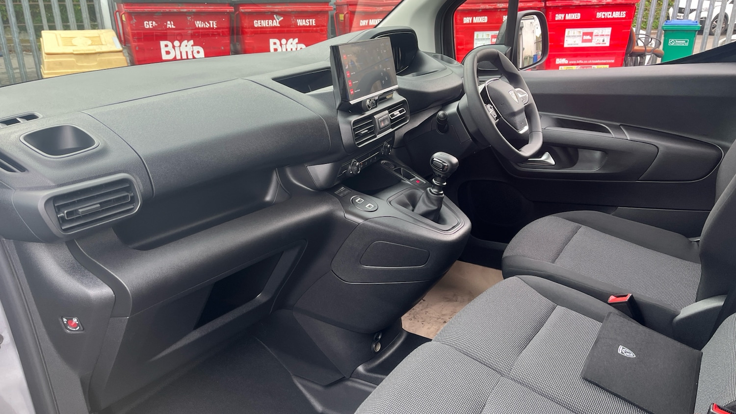 Used Peugeot Partner 2025 for sale - 77114058: Photo 9