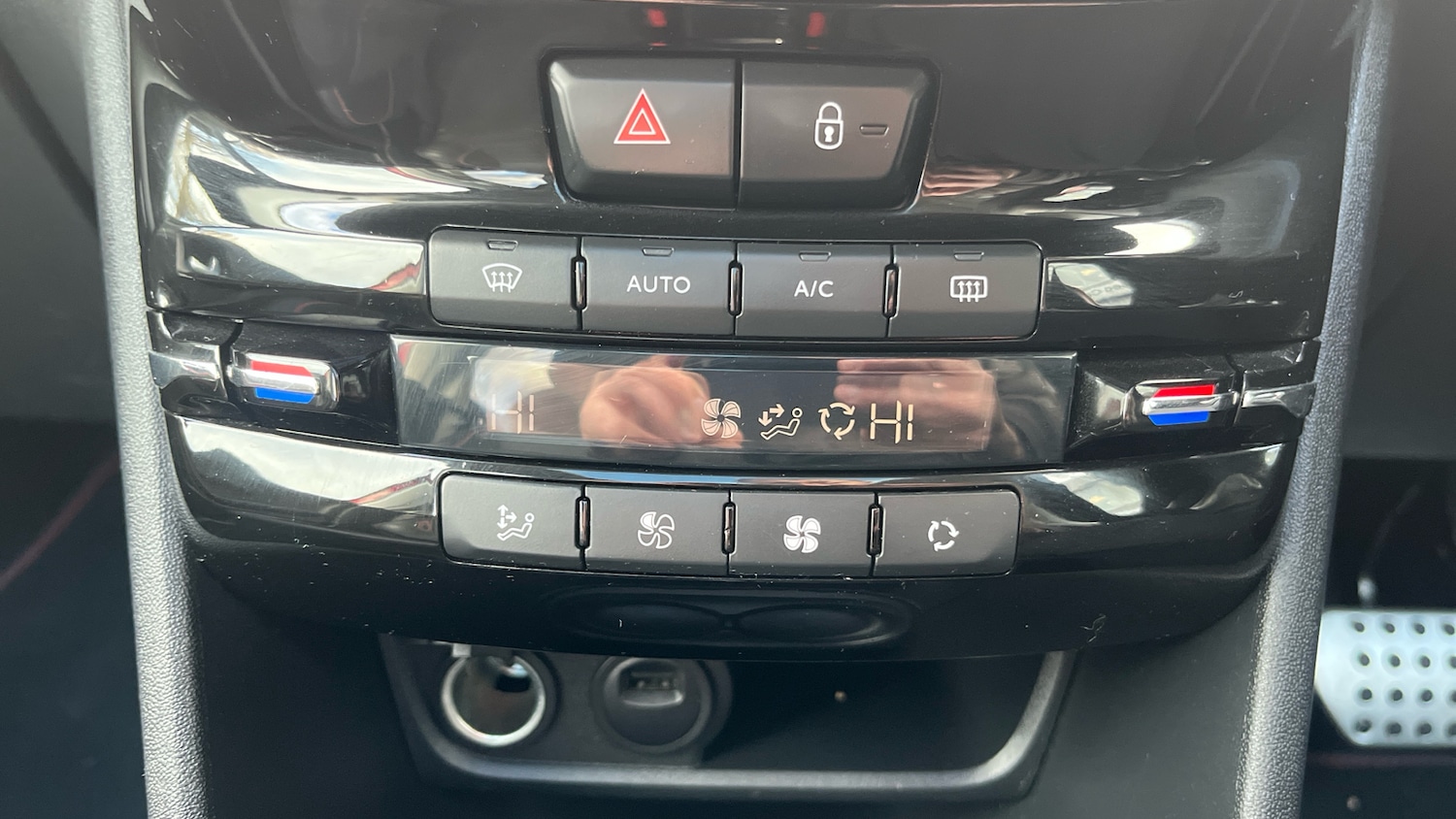 Used Peugeot 2008 2019 for sale - 77001767: Photo 27