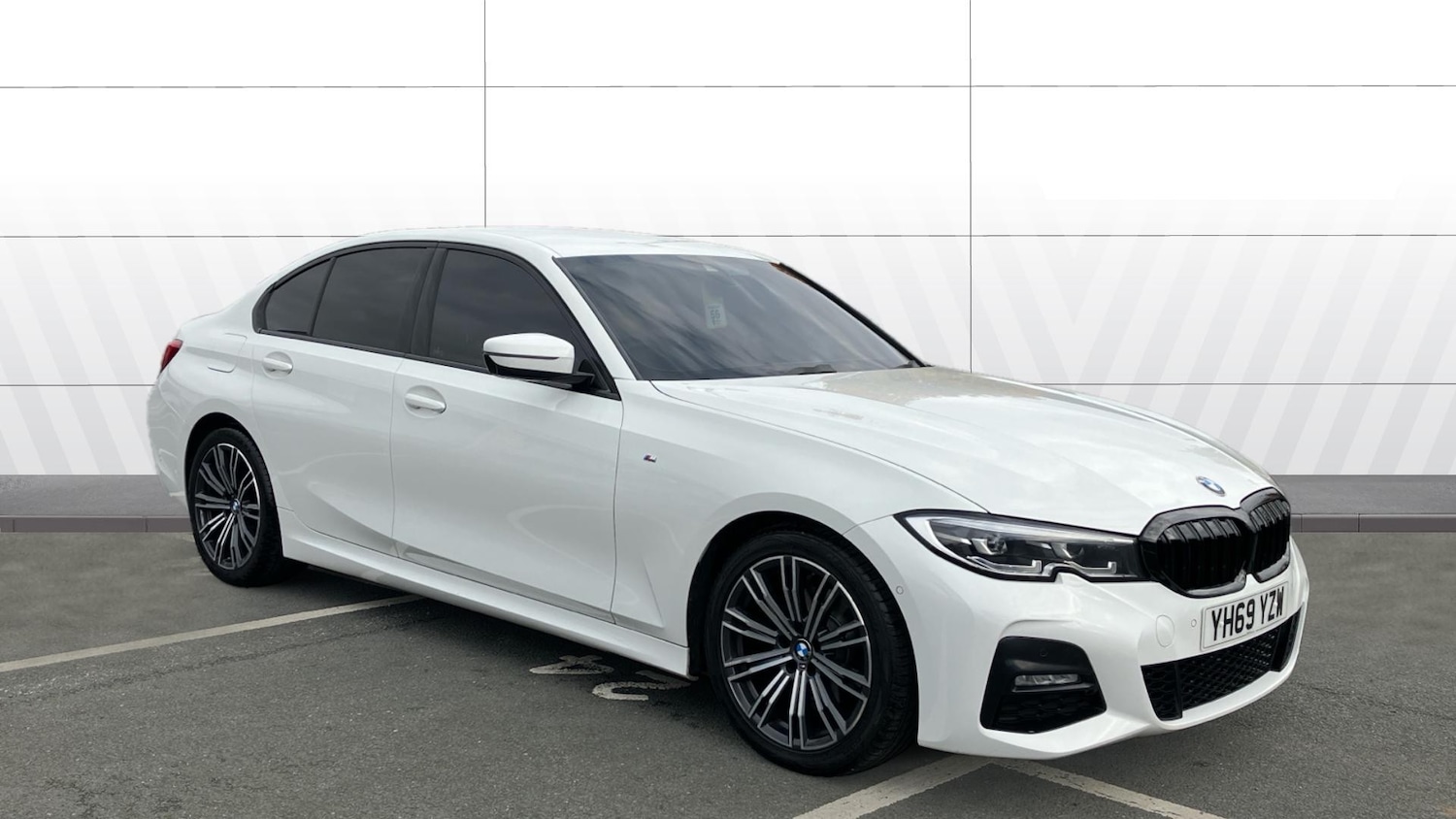 Used BMW 3 Series 2019 for sale - 76627885: Photo 1