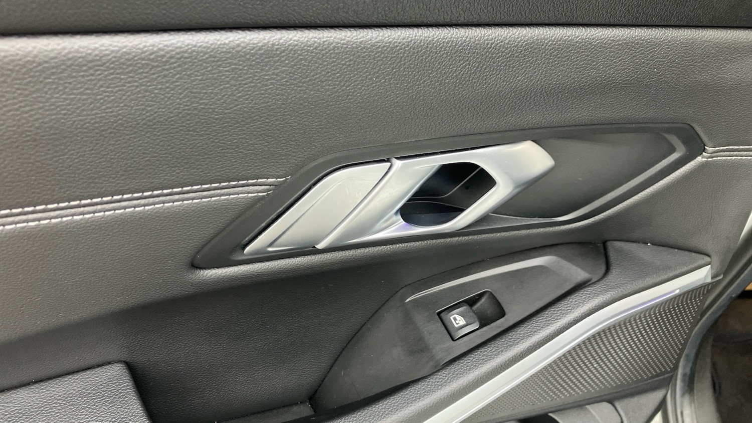 Used BMW 3 Series 2019 for sale - 76627885: Photo 37