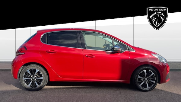 Used Peugeot 208 2016 for sale - 76143041: Photo 5