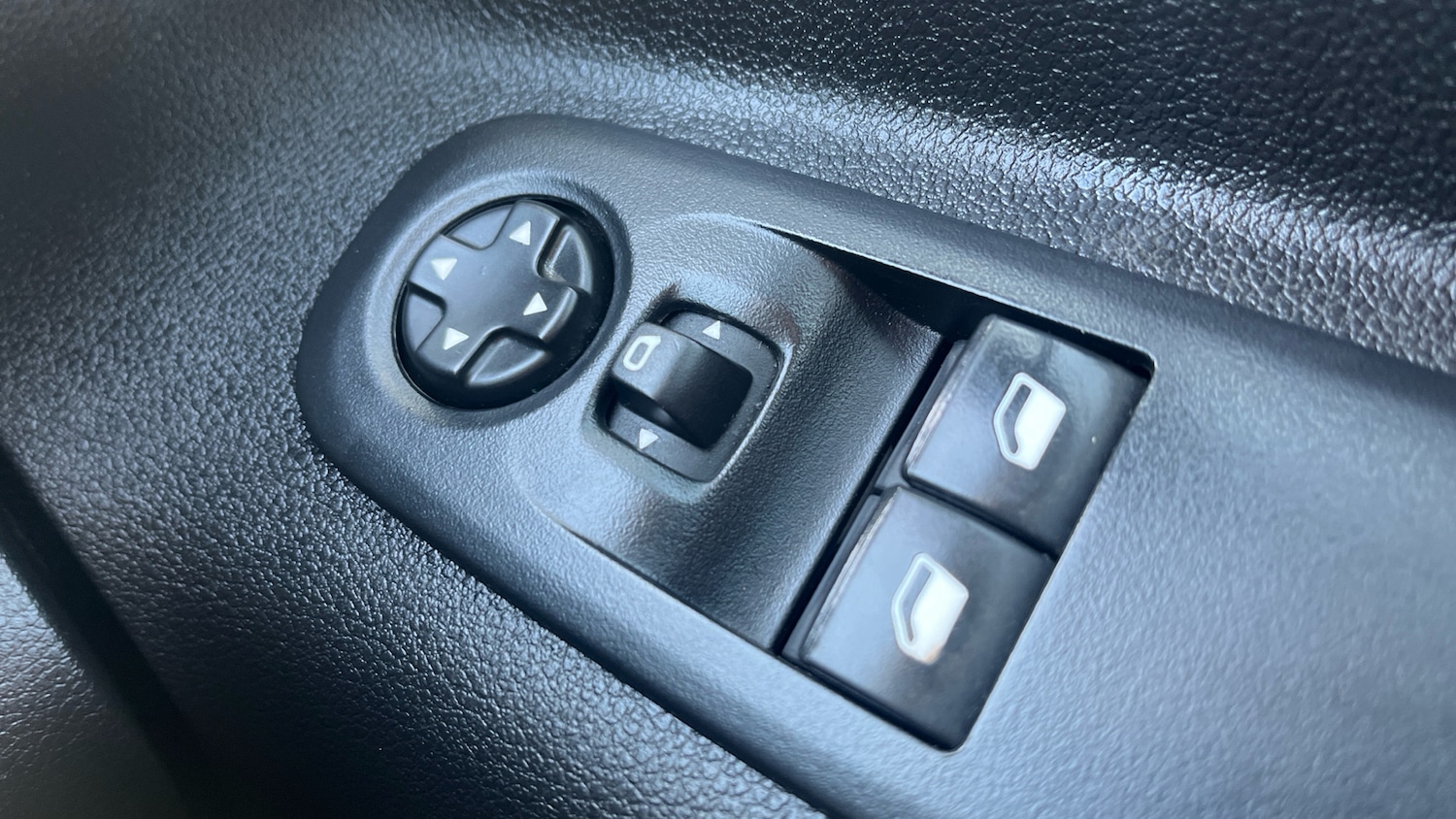 Used Peugeot Partner 2023 for sale - 76638575: Photo 21