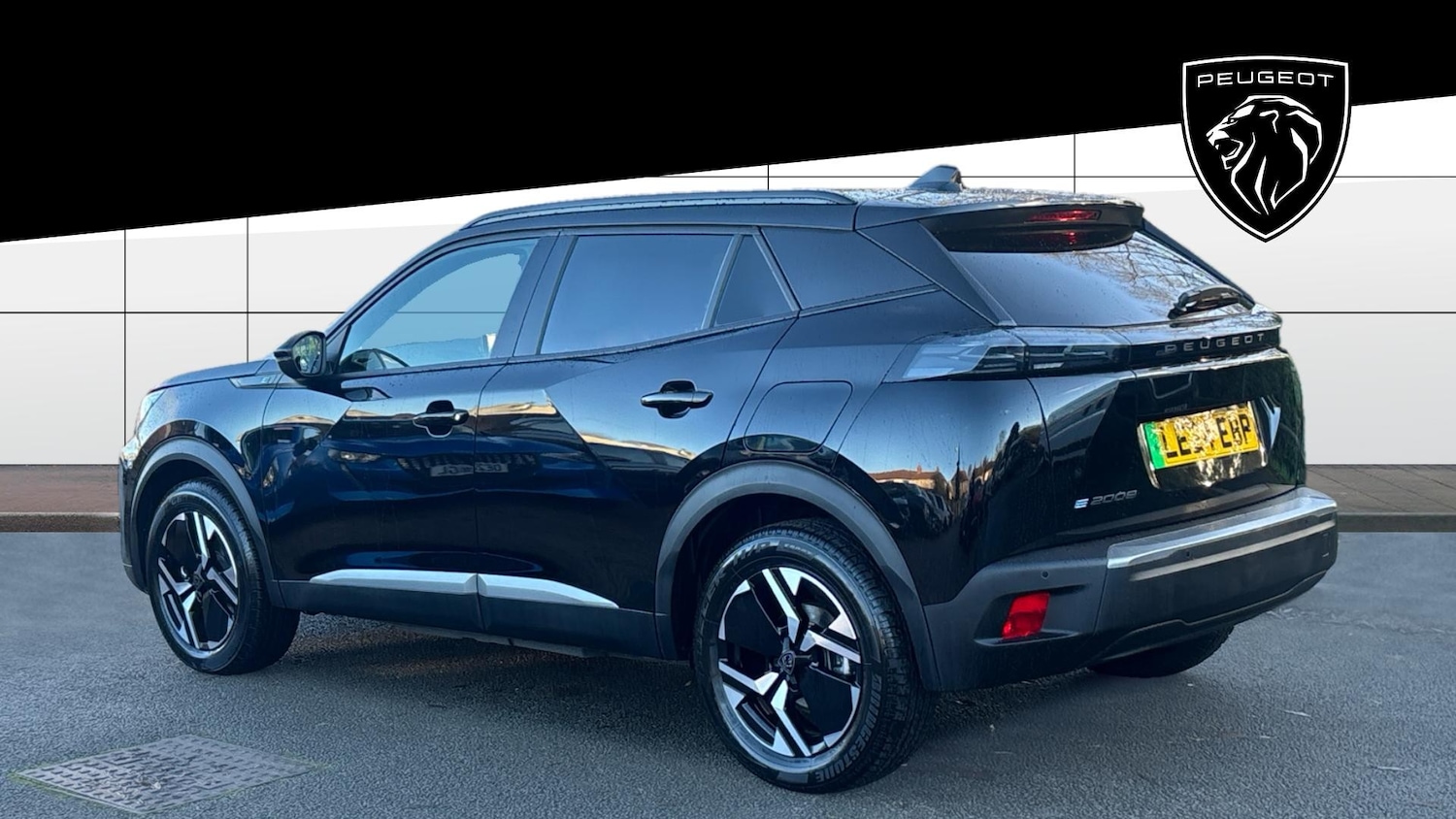 Used Peugeot 2008 2024 for sale - 76682280: Photo 2