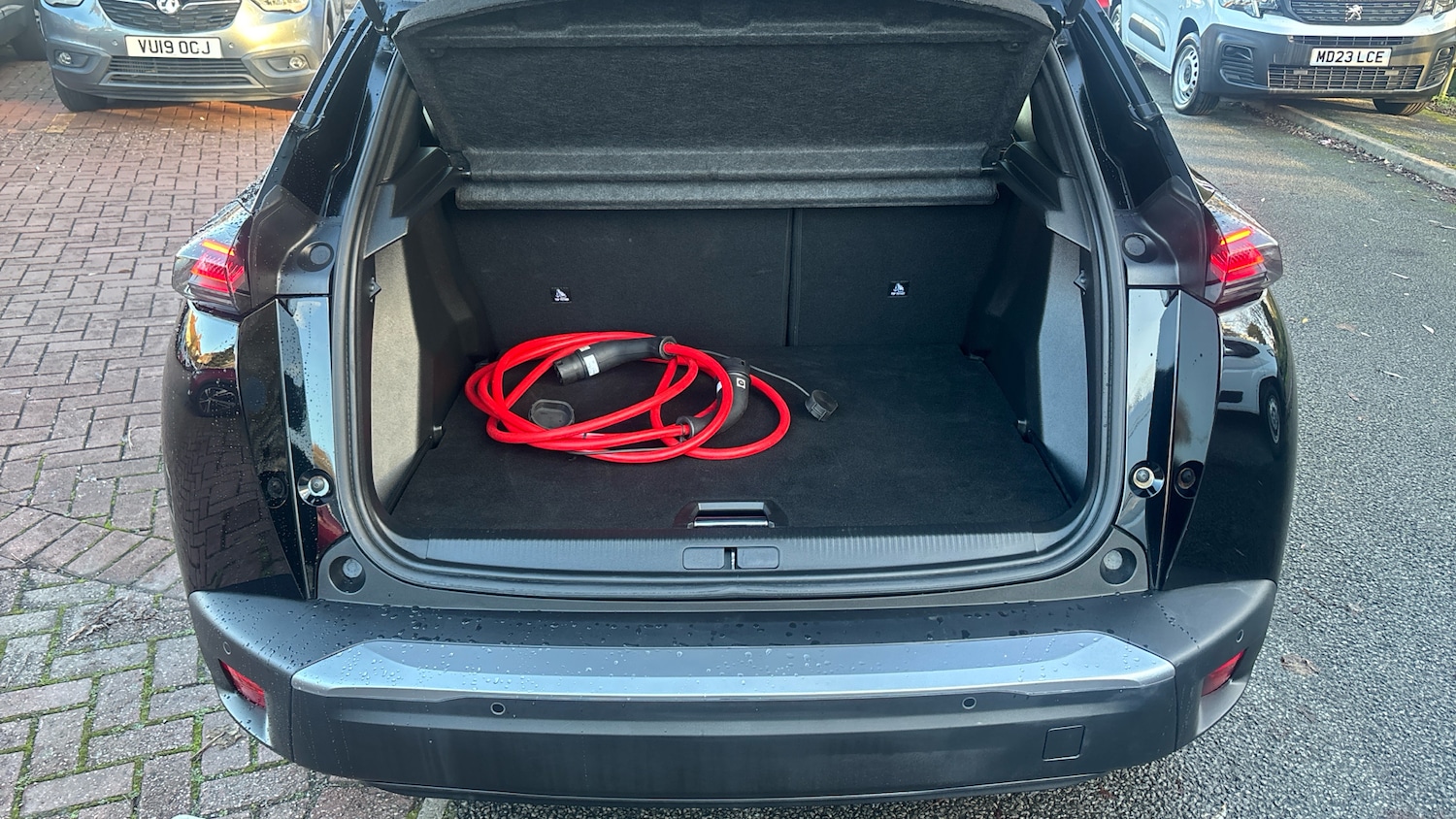 Used Peugeot 2008 2024 for sale - 76682280: Photo 4