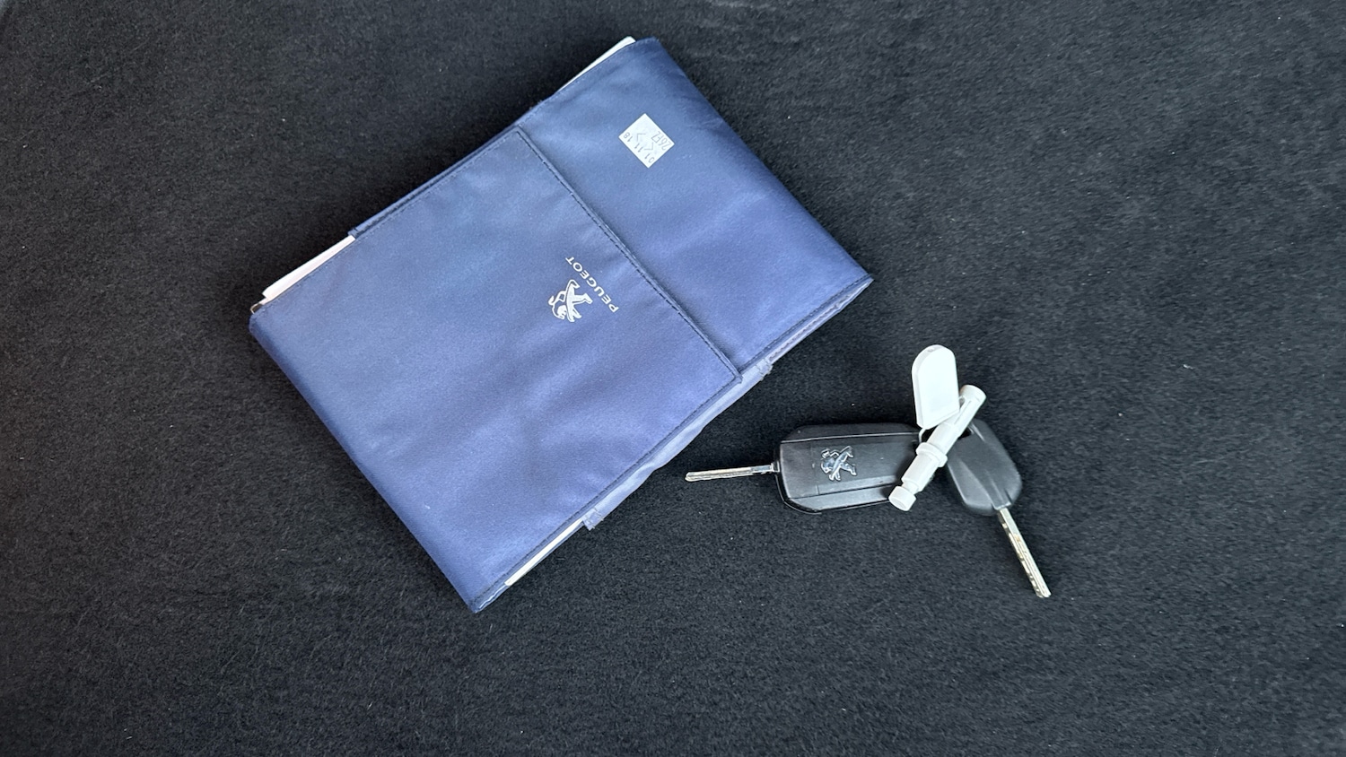 Used Peugeot 208 2018 for sale - 76490431: Photo 19