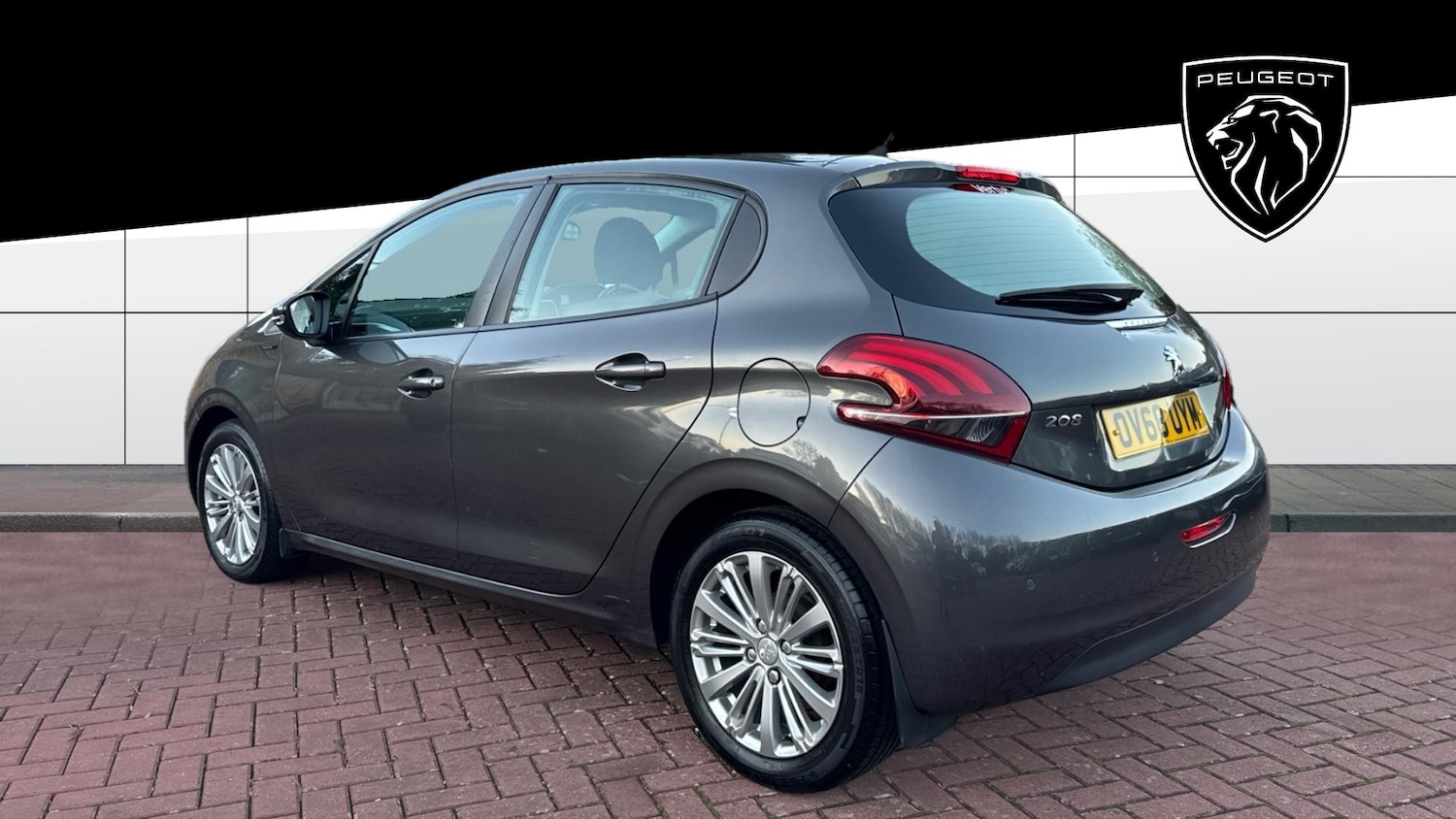 Used Peugeot 208 2018 for sale - 76490431: Photo 2