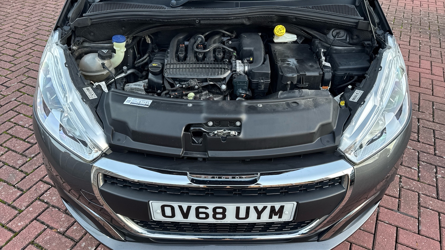 Used Peugeot 208 2018 for sale - 76490431: Photo 8