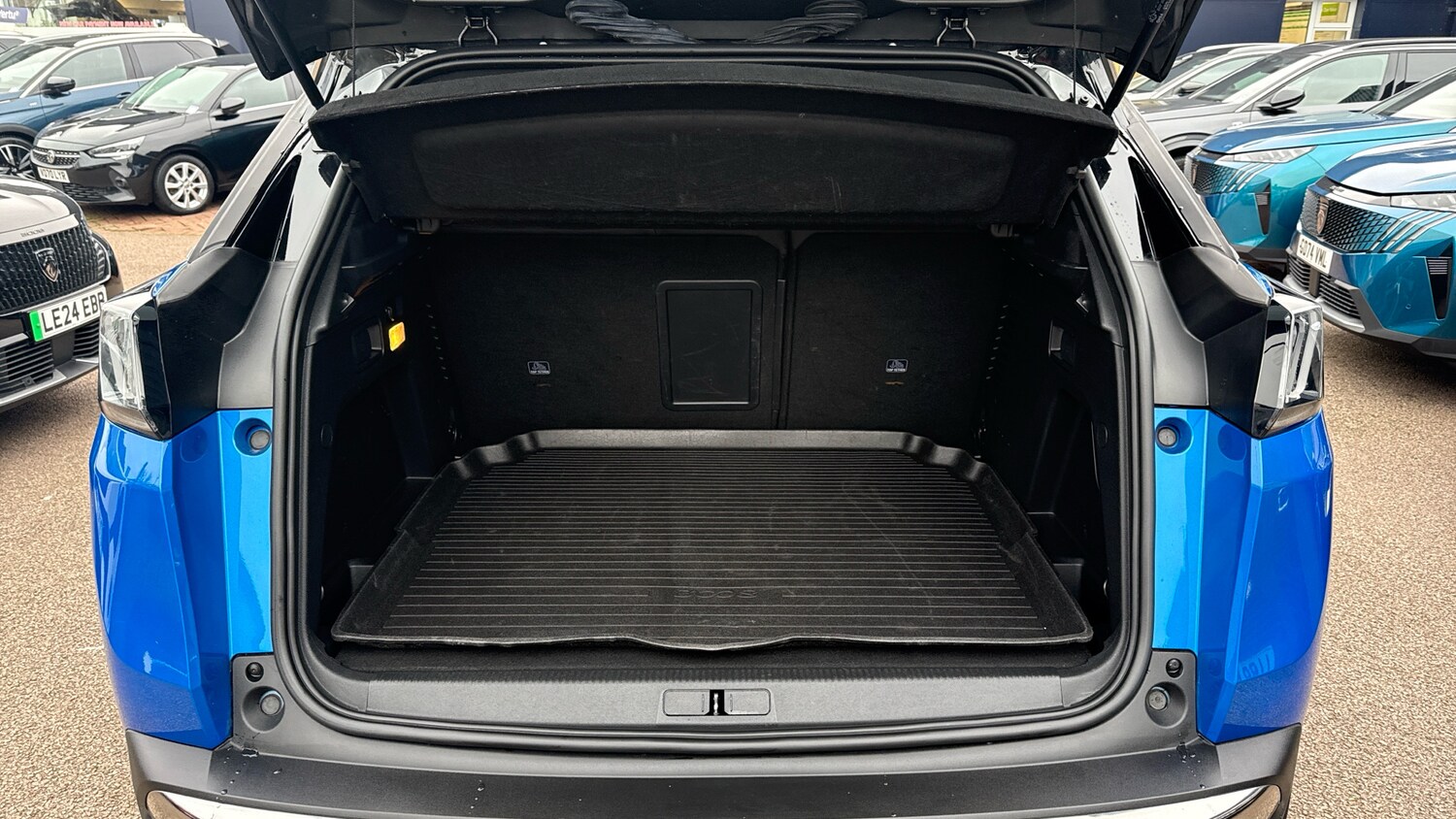 Used Peugeot 3008 2022 for sale - 77038766: Photo 4