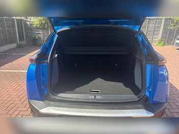 Used Peugeot 2008 2020 for sale - 78953216: Photo