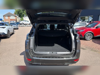 Used Peugeot 5008 2023 for sale - 78951274: Photo