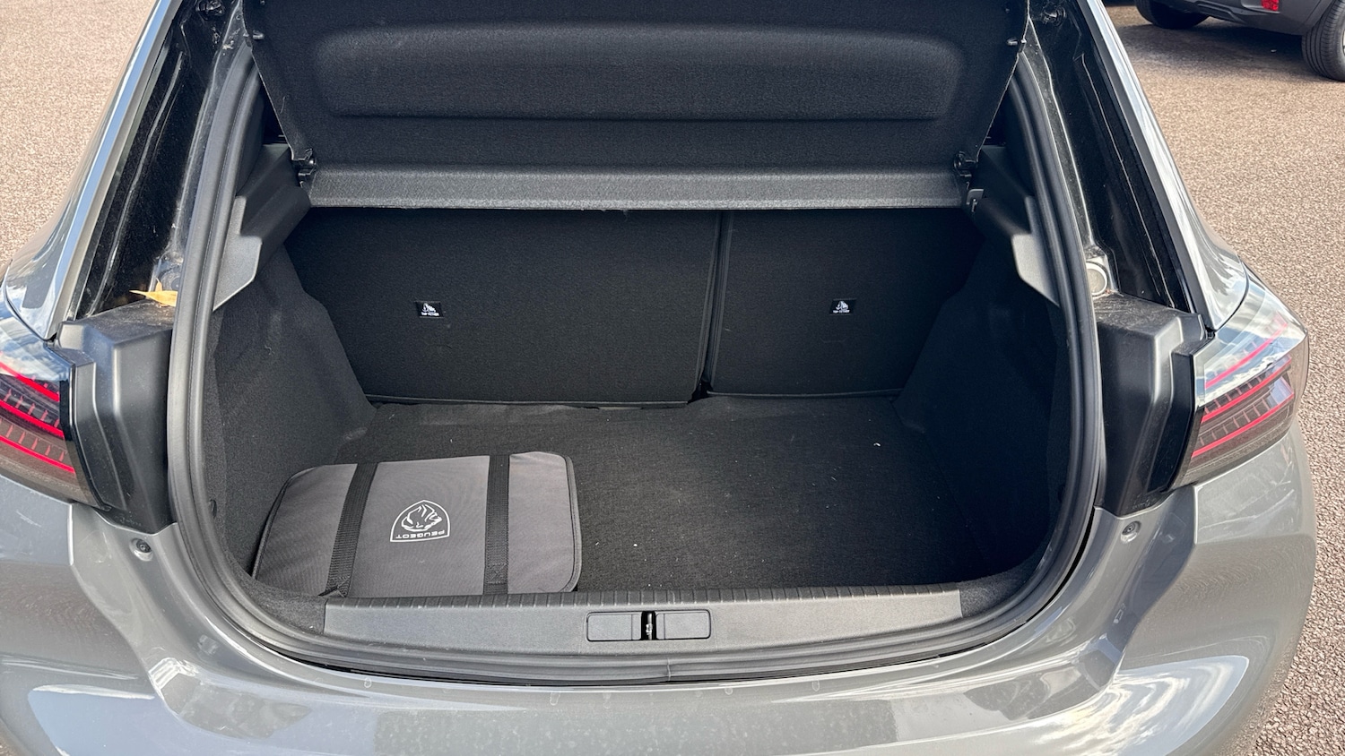 Used Peugeot 208 2025 for sale - 77233939: Photo 4